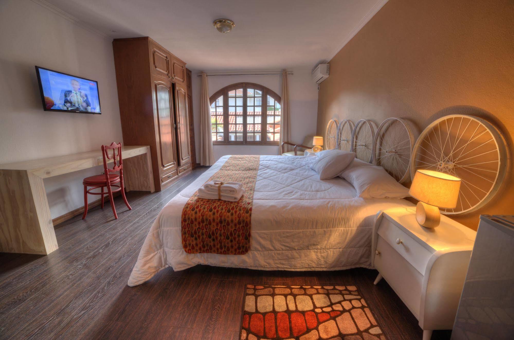 La Tua Casa Hotel Boutique Кочабамба Екстериор снимка